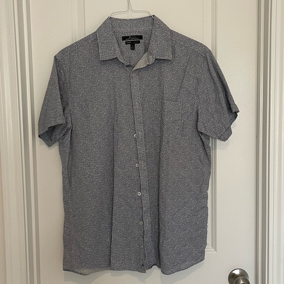Men’s dress shirt short sleeve - Picture 1 of 4